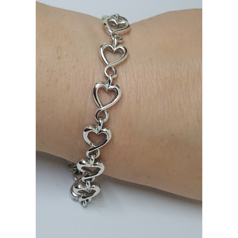 Open Heart Links Silver Bracelet